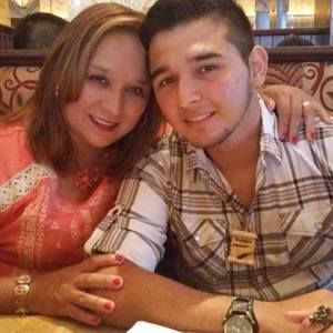 Meet your Posher, Carolina